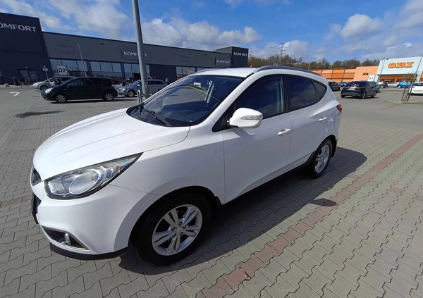 Hyundai ix35 cena 38900 przebieg: 183500, rok produkcji 2012 z Gdańsk małe 326
